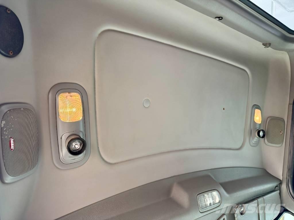Peterbilt 357 Truck Tractor Units