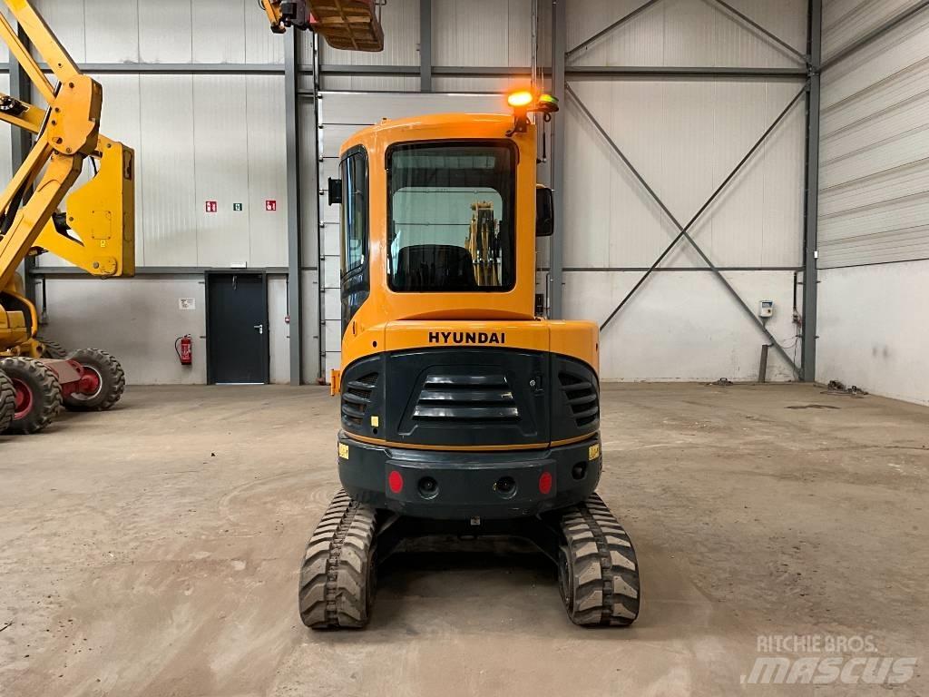 Hyundai R30 Z-9AK Mini excavators < 7t