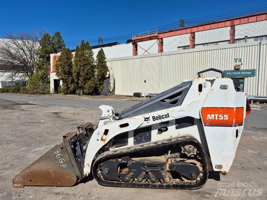 Bobcat MT 55 Crawler FEL's