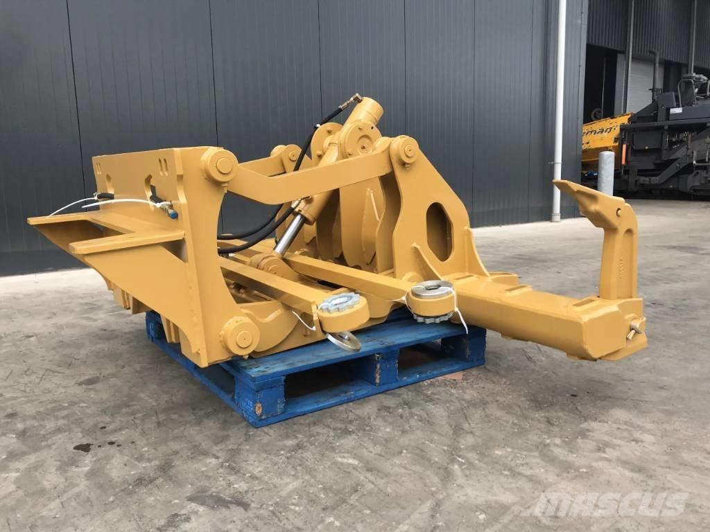 CAT 140M2 Scarifiers