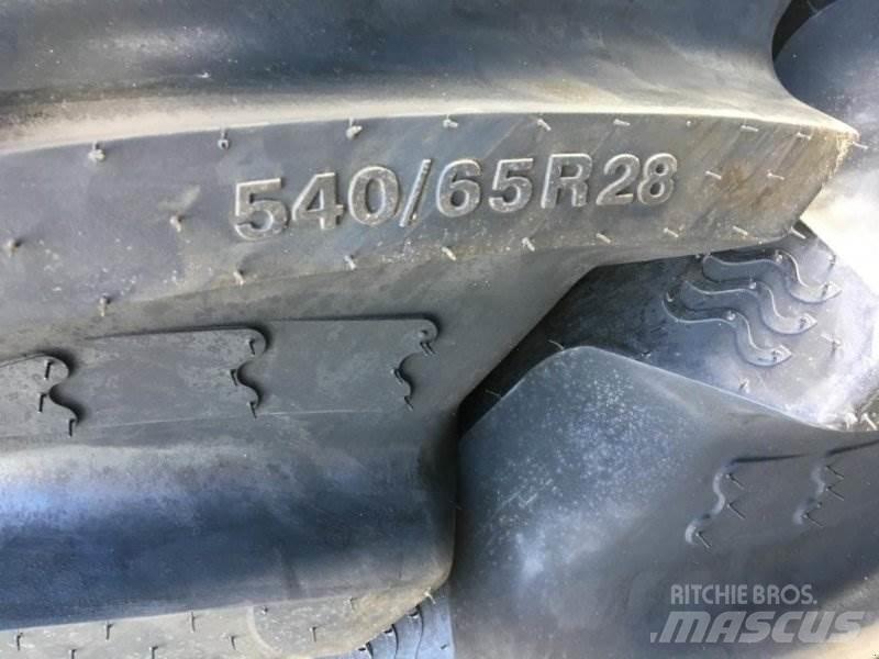 BKT 540/65 R 28 Tyres, wheels and rims