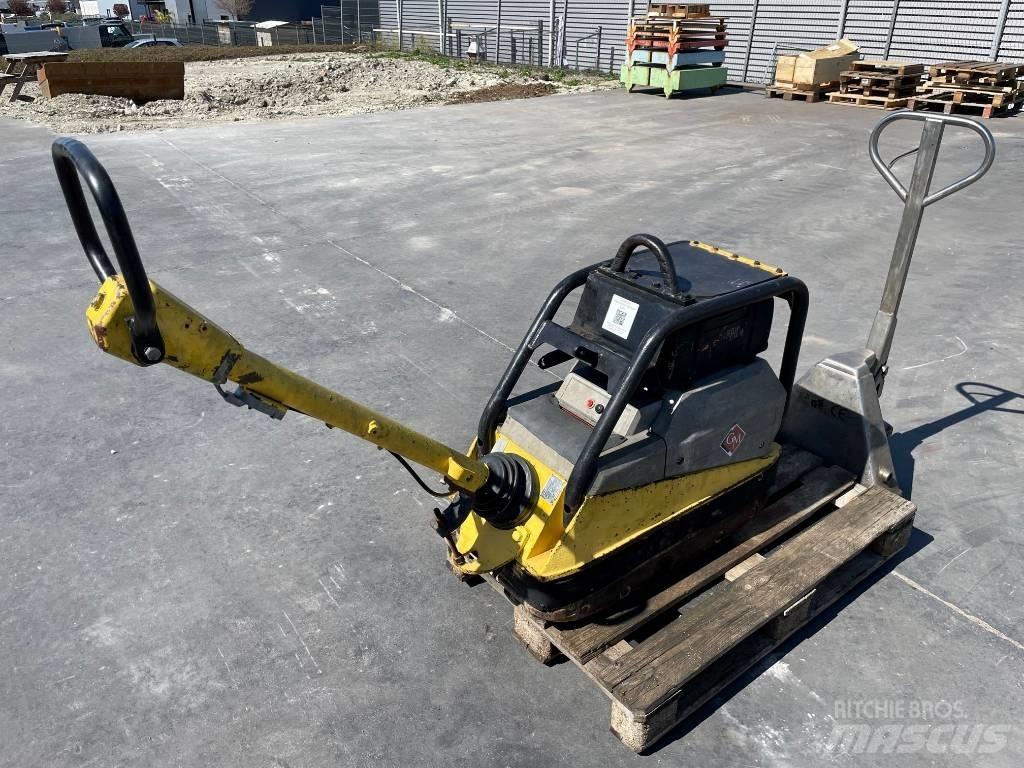 Wacker DPU5045 Vibrator compactors