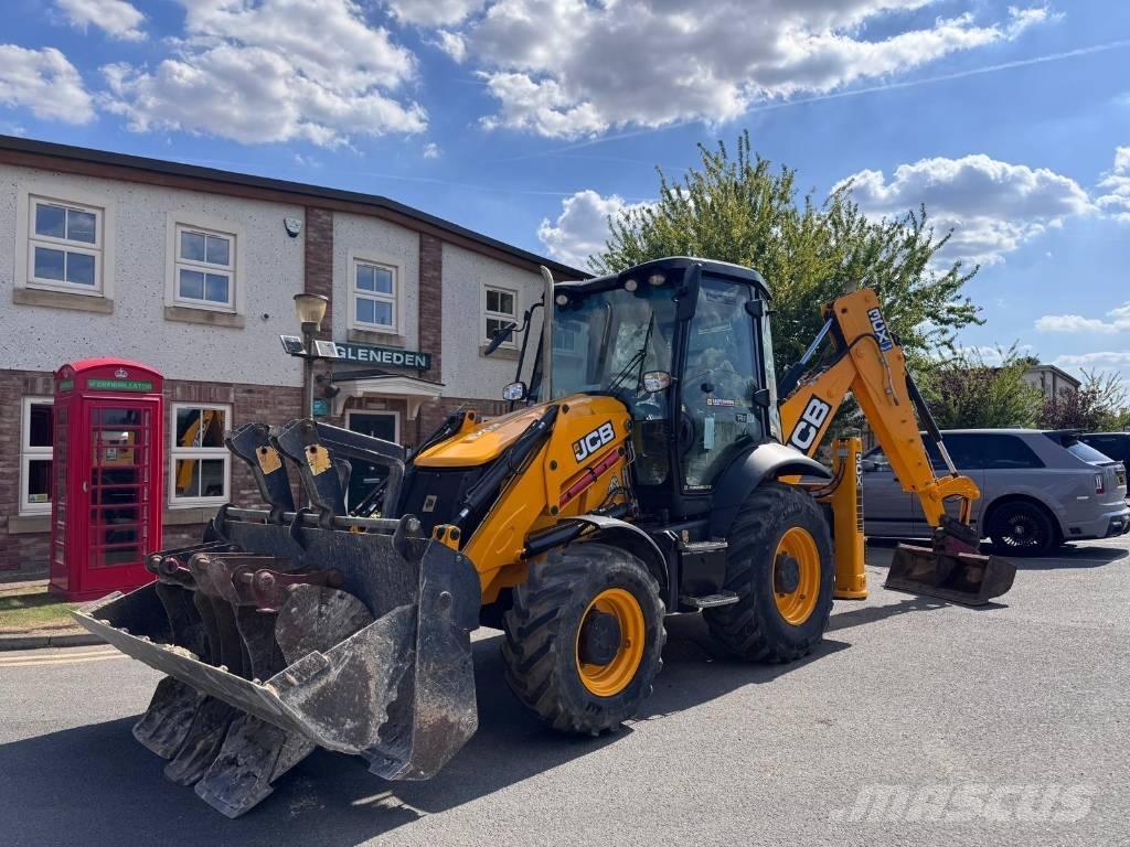 JCB 3 CX Contractor TLB's