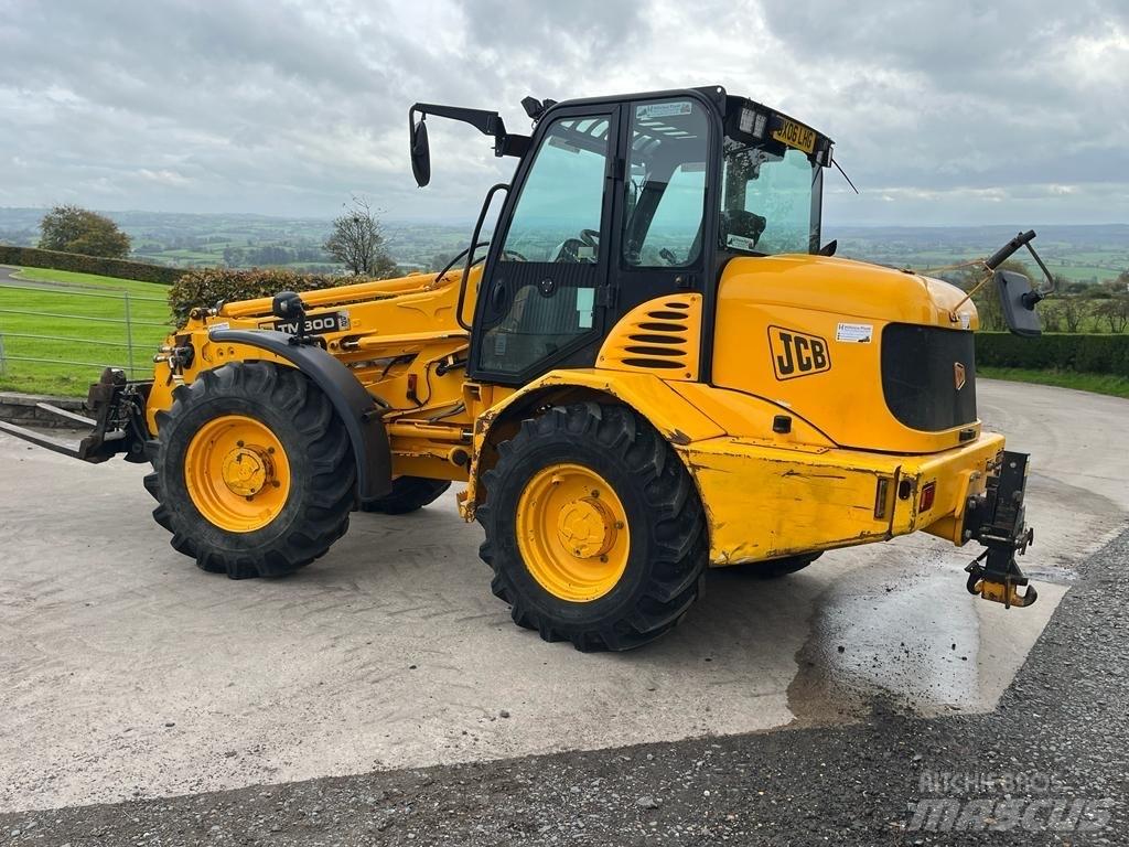 JCB TM 300 Farming telehandlers