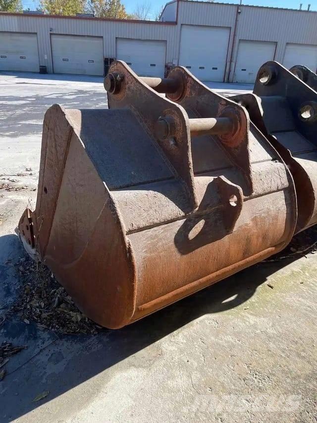 Komatsu PC 400 Crawler excavators