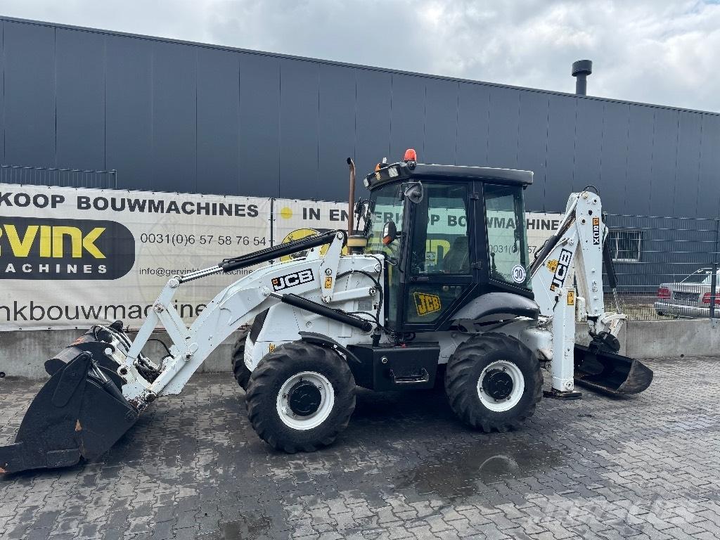 JCB 2 CX TLB's