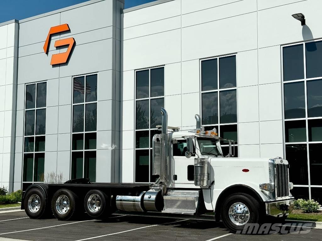 Peterbilt 389 Truck Tractor Units