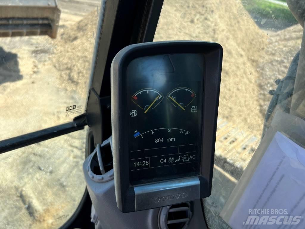 Volvo EC 300 D L Crawler excavators