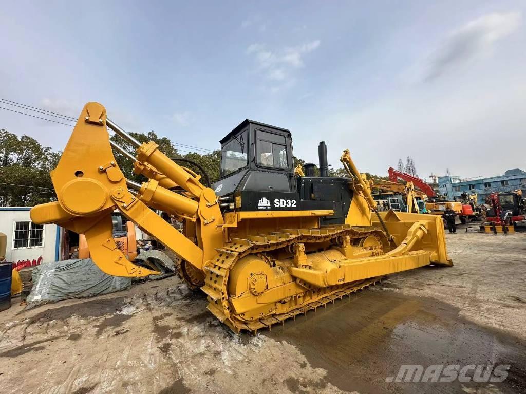 Shantui SD 32 Crawler excavators