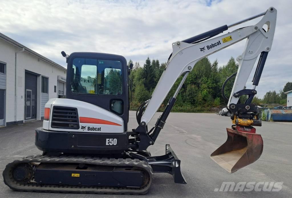 Bobcat E 50 Mini excavators < 7t