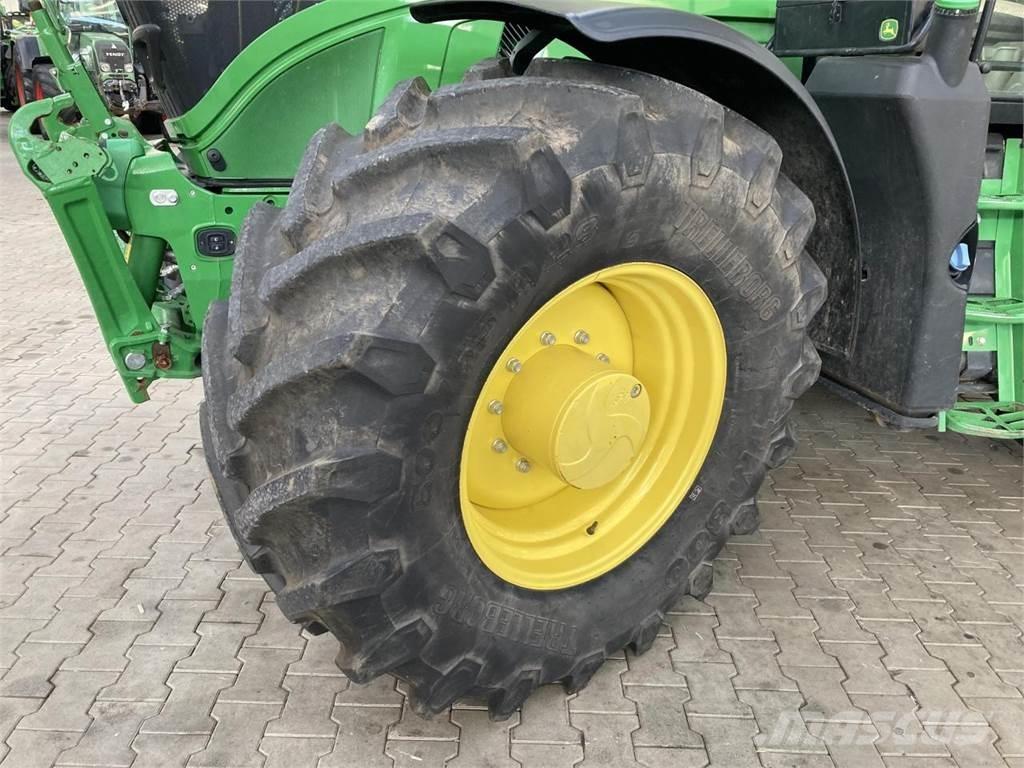 John Deere 6R 185 Tractors