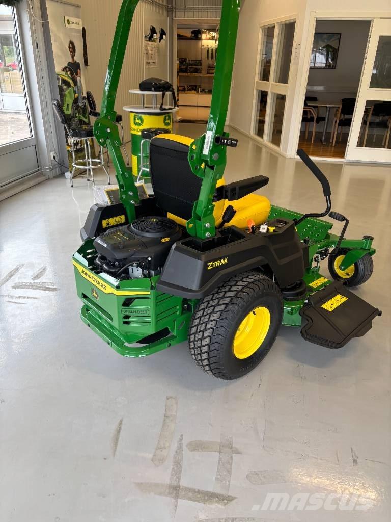 John Deere Z515E Zero turn mowers