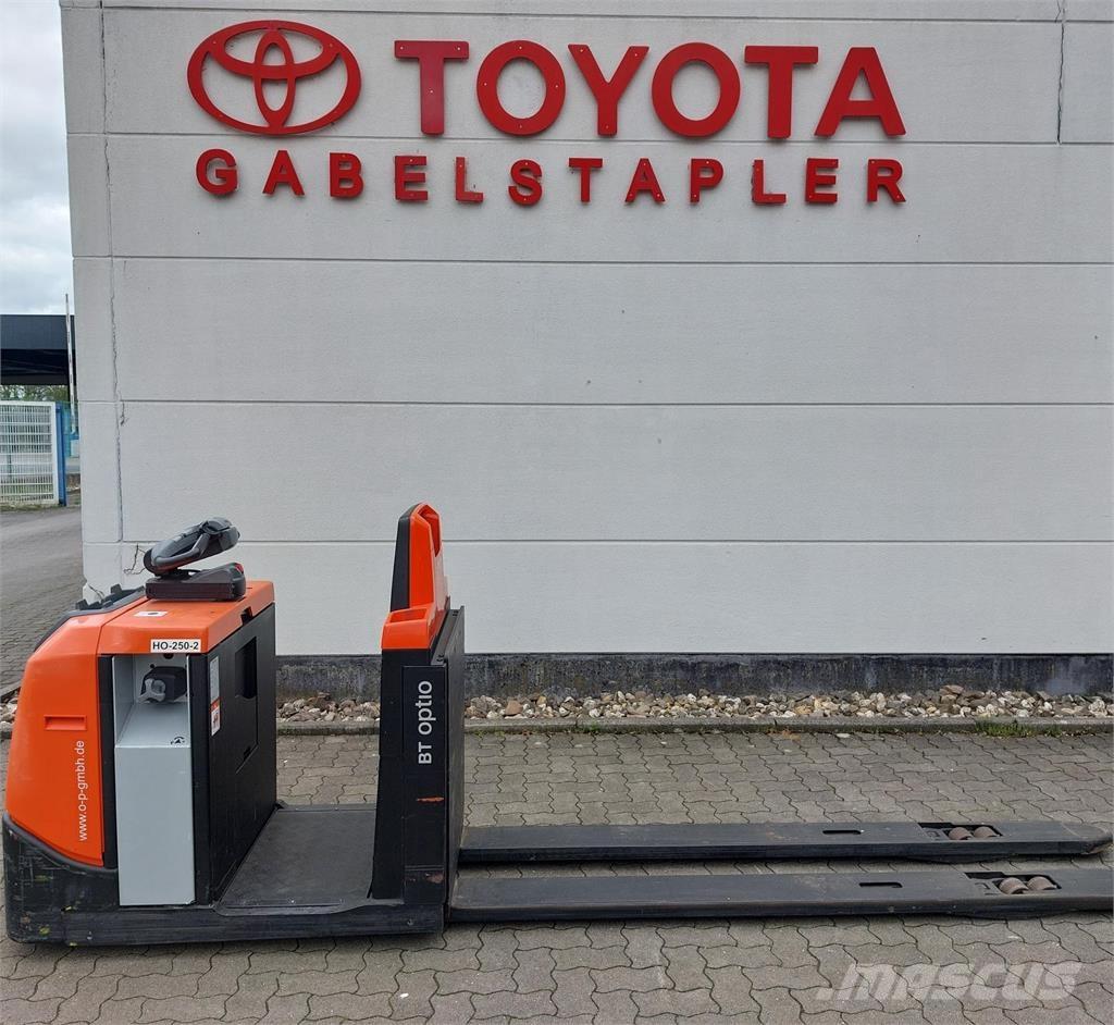 Toyota OSE 250 Low lift order picker