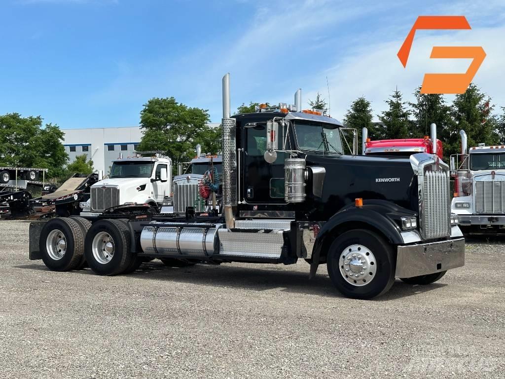 Kenworth W 900 Truck Tractor Units