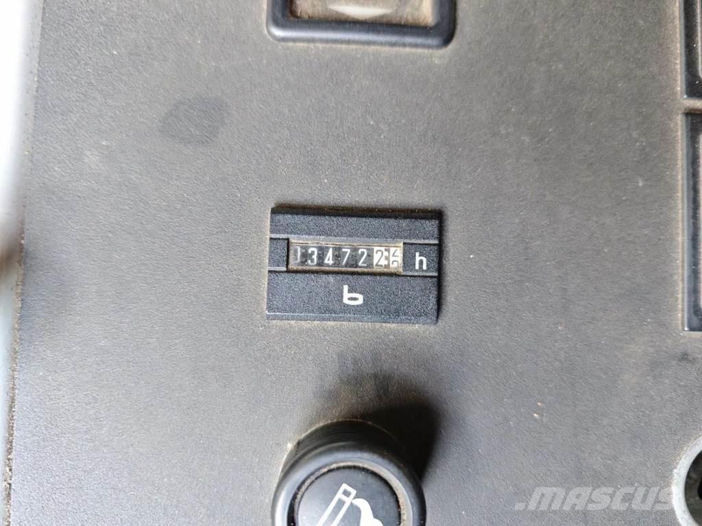 Liebherr MK100 Tower cranes