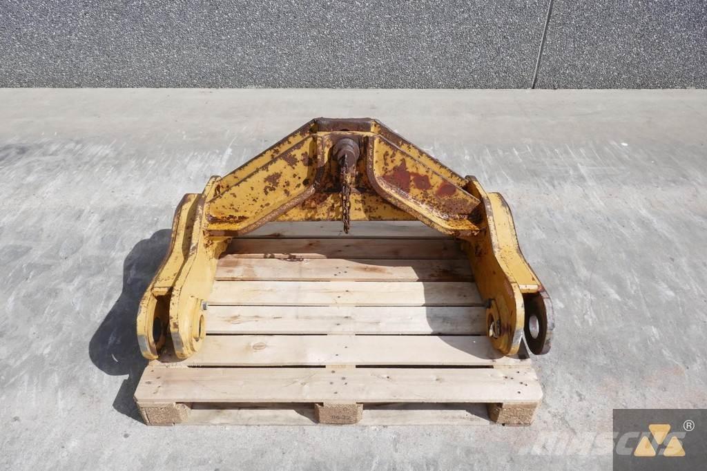 CAT D7E Drawbar Other components