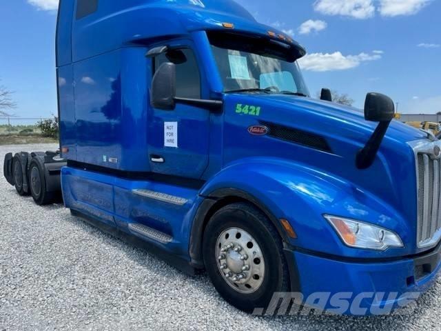 Peterbilt 579 Truck Tractor Units