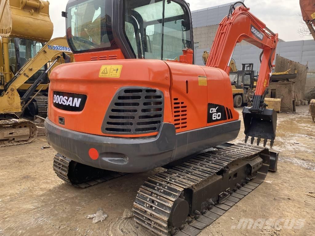Doosan DH 60-7 Mini excavators < 7t