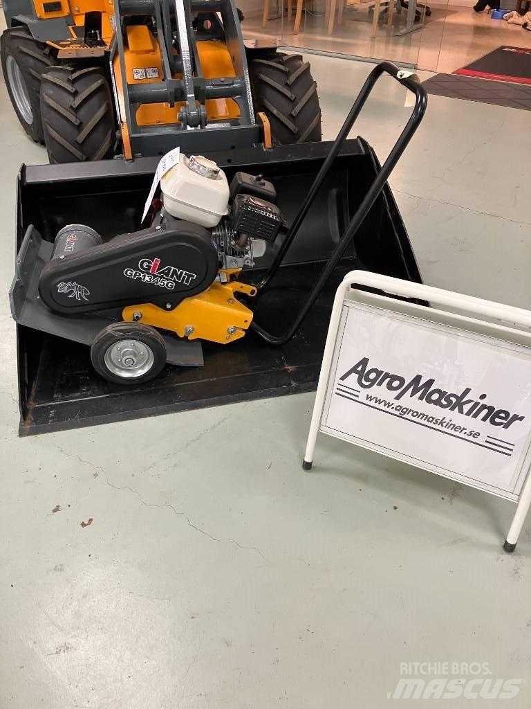 GiANT GP1345G Vibrator compactors