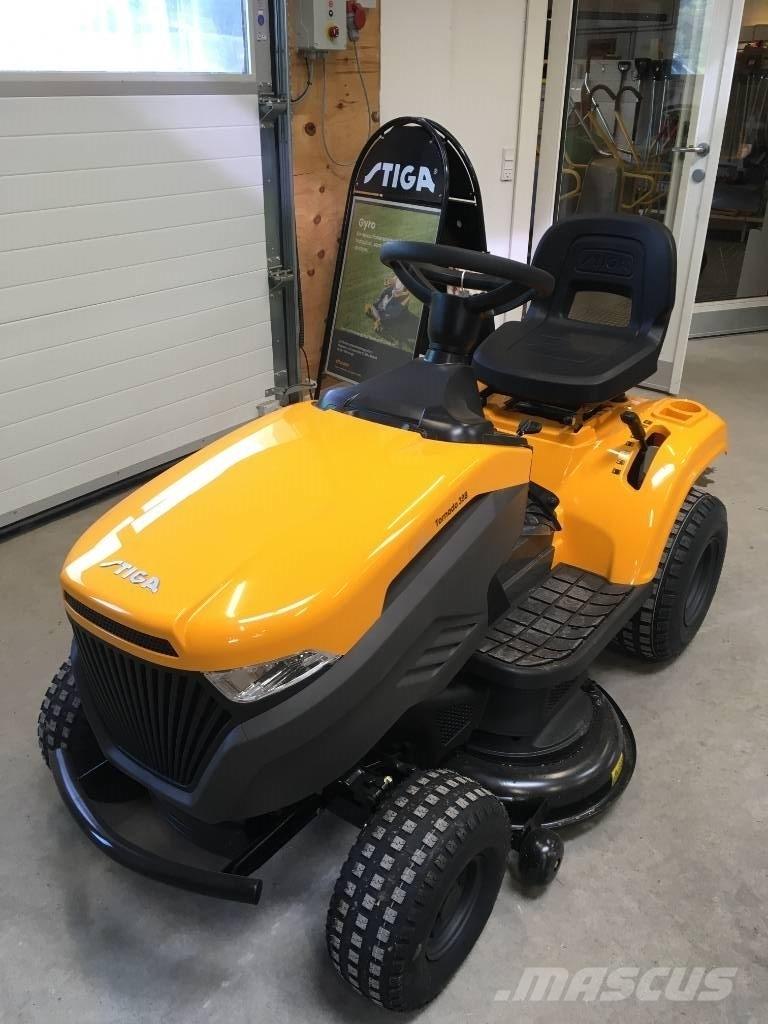 Stiga Tornado 398 ST Riding mowers