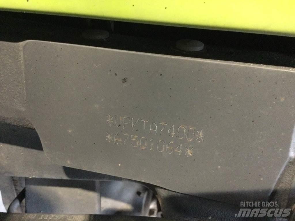 CLAAS ARION 550 Tractors