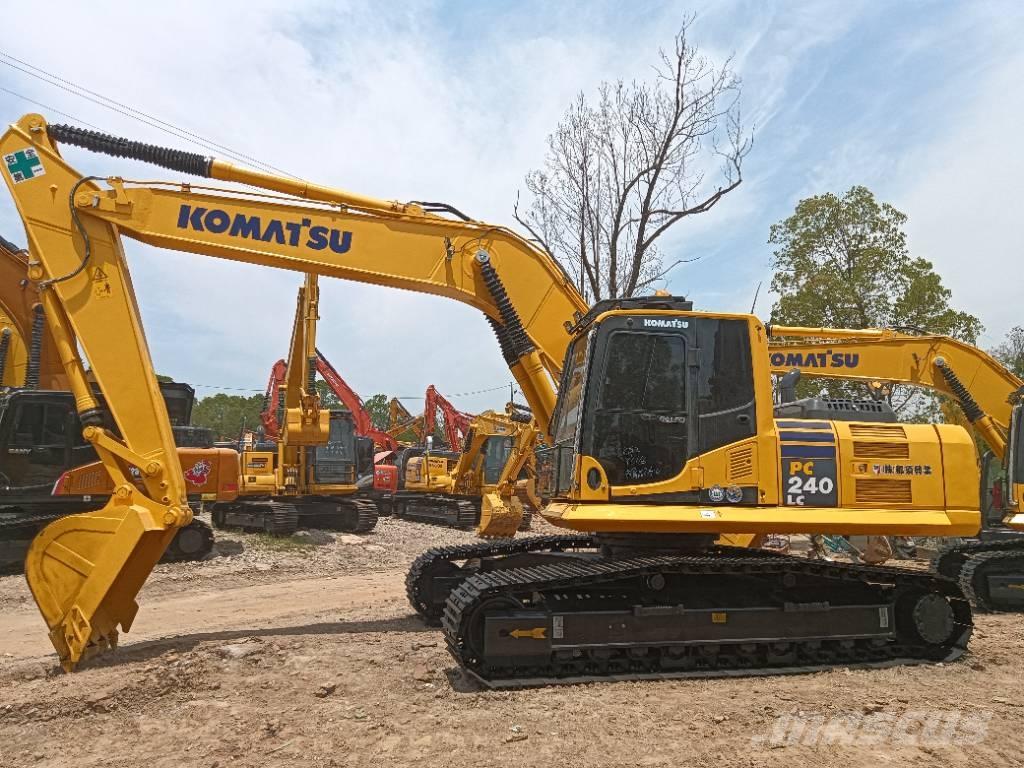 Komatsu PC 240 Crawler excavators