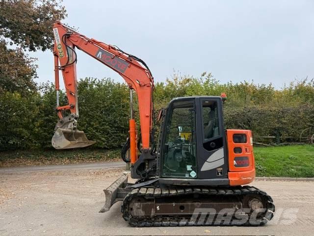 Hitachi 85usb Midi excavators  7t - 12t