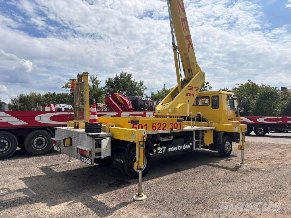 MAN L 2000 Truck mounted aerial platforms