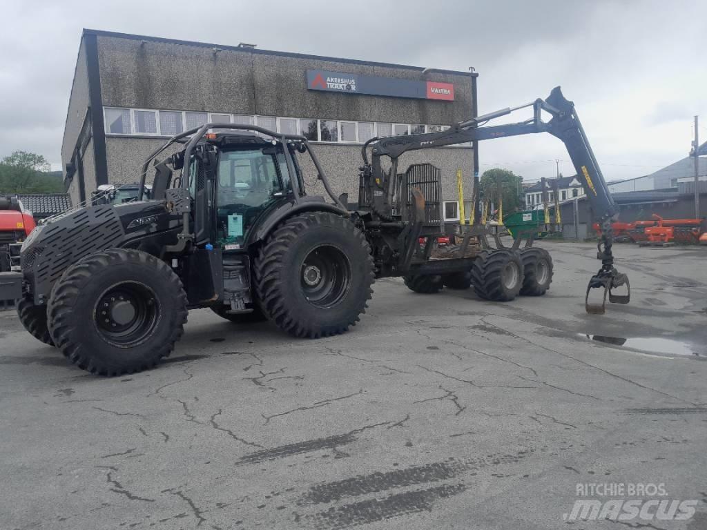 Valtra T 175 ED Forestry tractors