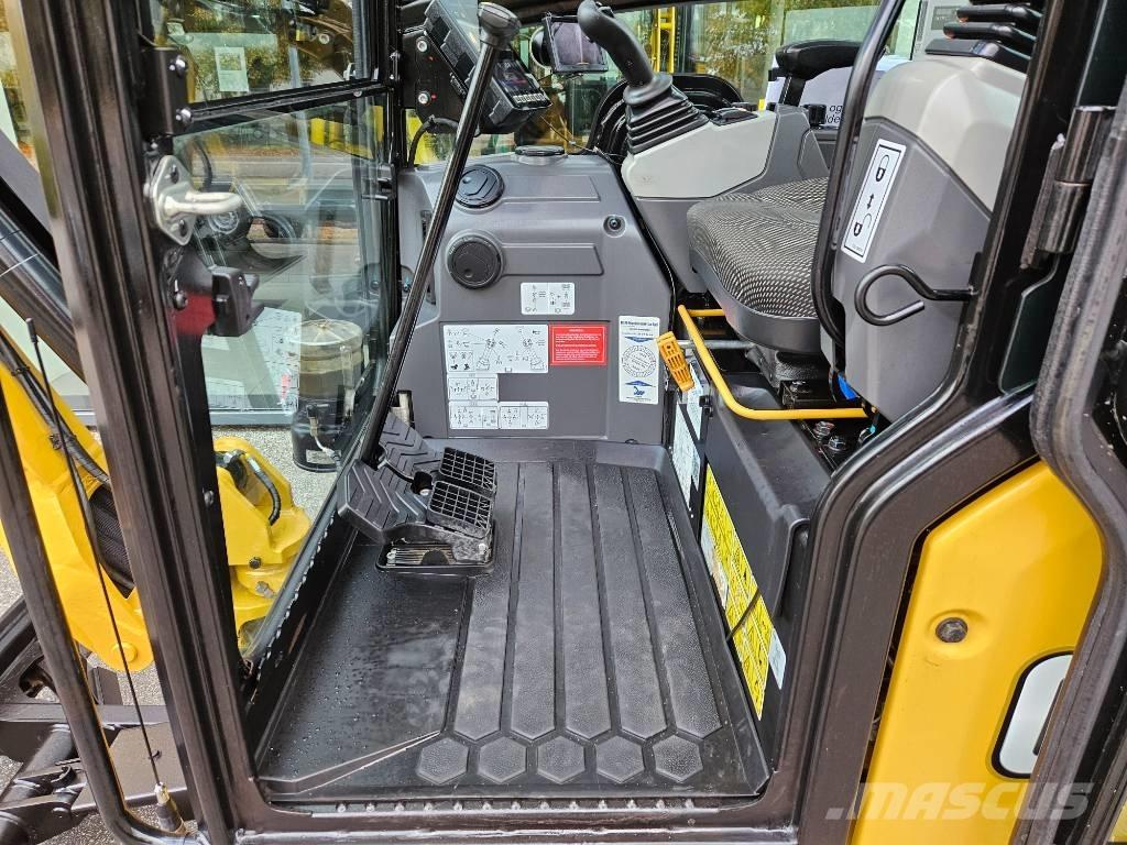 CAT 301.8 Mini excavators < 7t