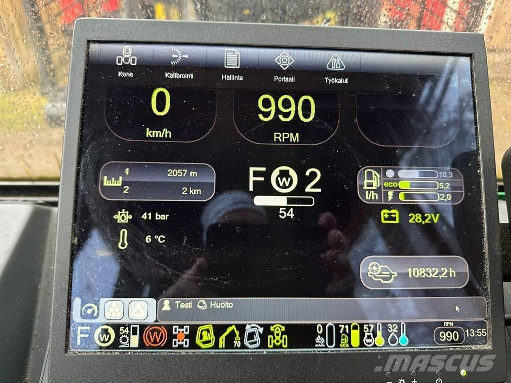 Komatsu 845 Forwarders