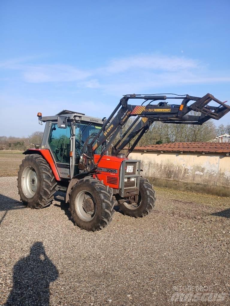 Massey Ferguson 3065 Tractors
