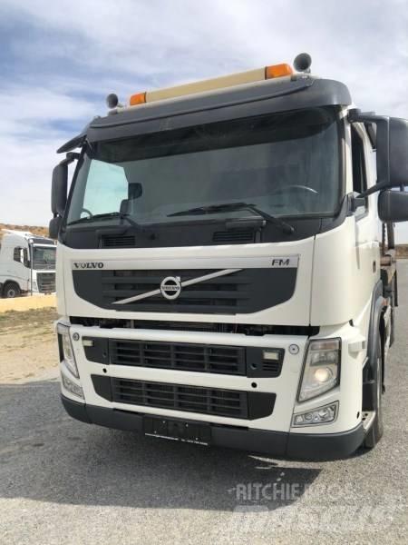 Volvo fm420 Containerframe/Skiploader trucks