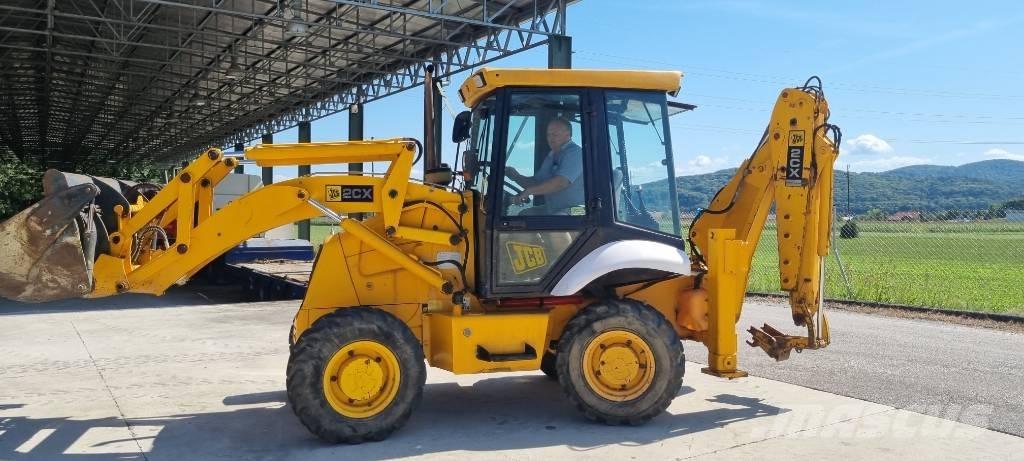 JCB 2cx TLB's