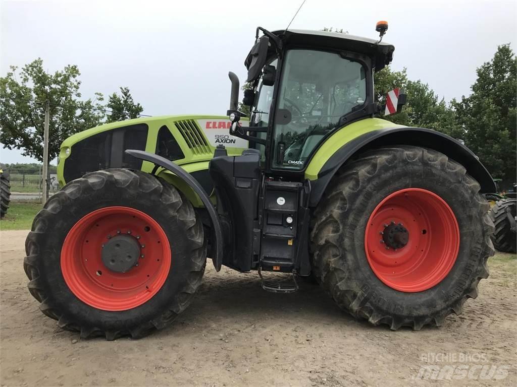 CLAAS Axion 950 Tractors
