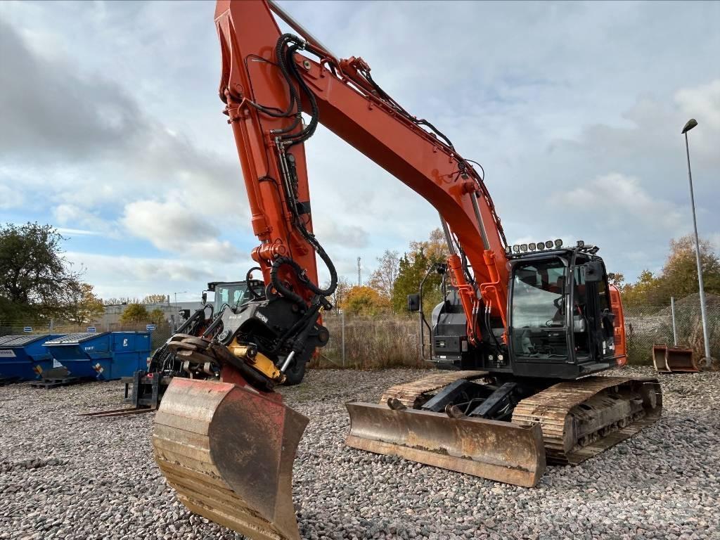 Hitachi ZX225USBL-6 Crawler excavators