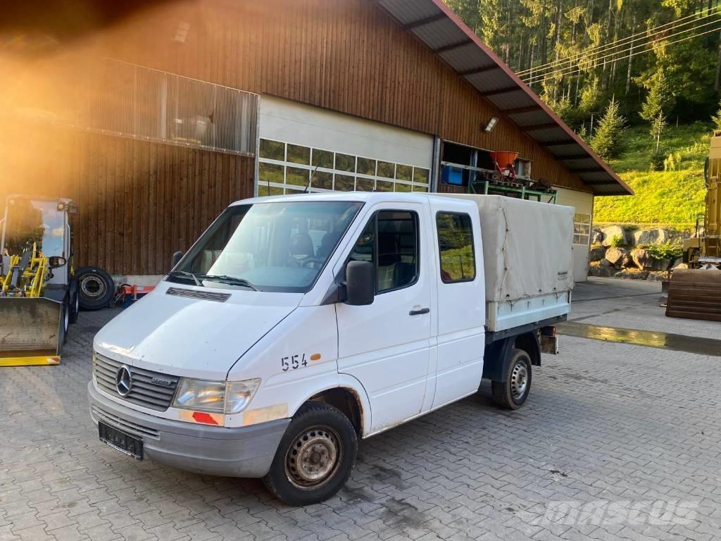 Mercedes-Benz 212 D Ldv/dropside