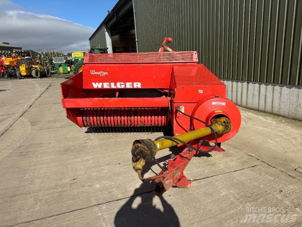 Welger AP630 Square balers