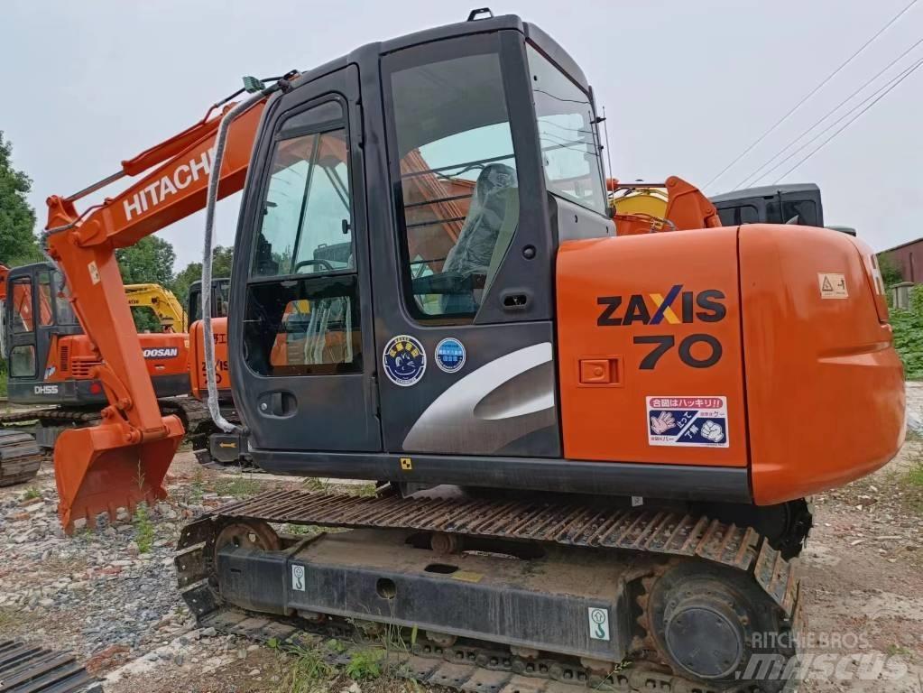 Hitachi ZX70 Mini excavators < 7t