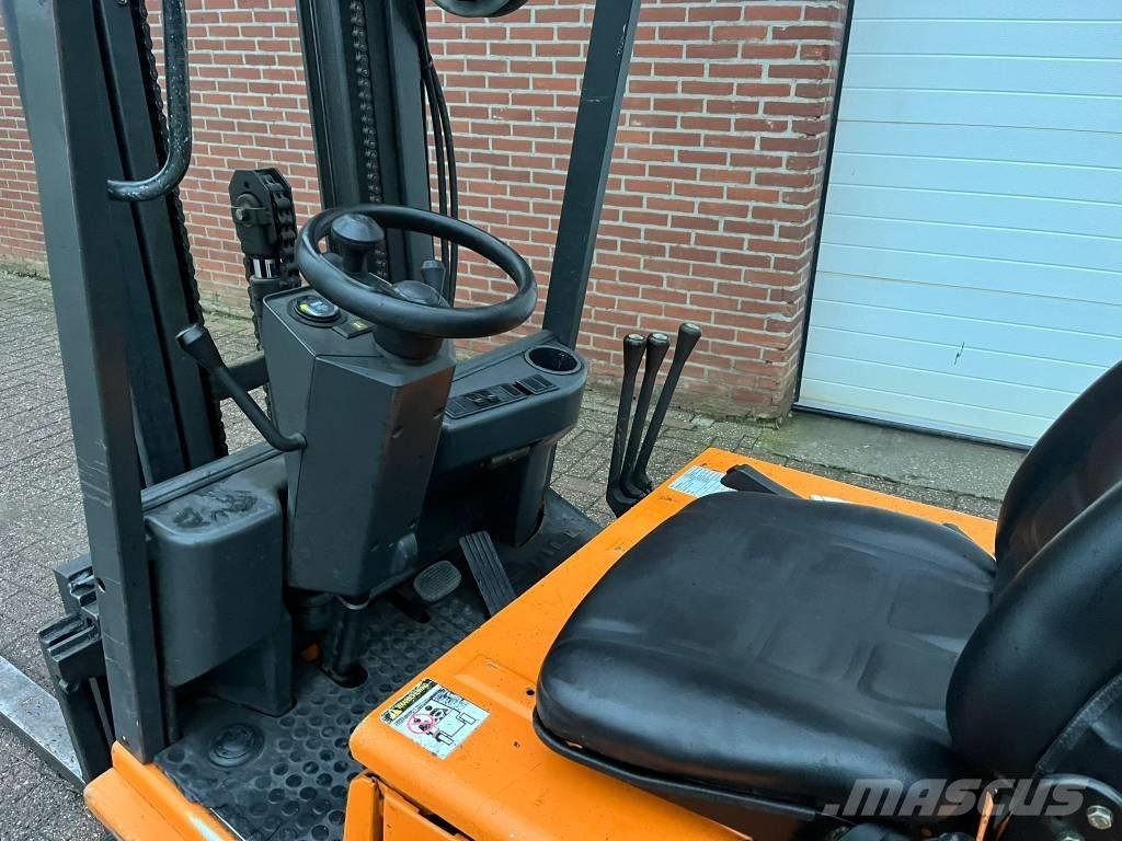 Still R50-15 Electric forklift trucks