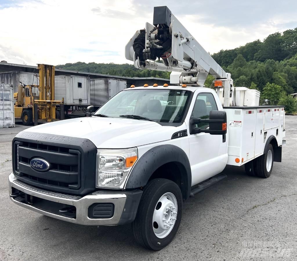 Ford F 550 Truck mounted aerial platforms