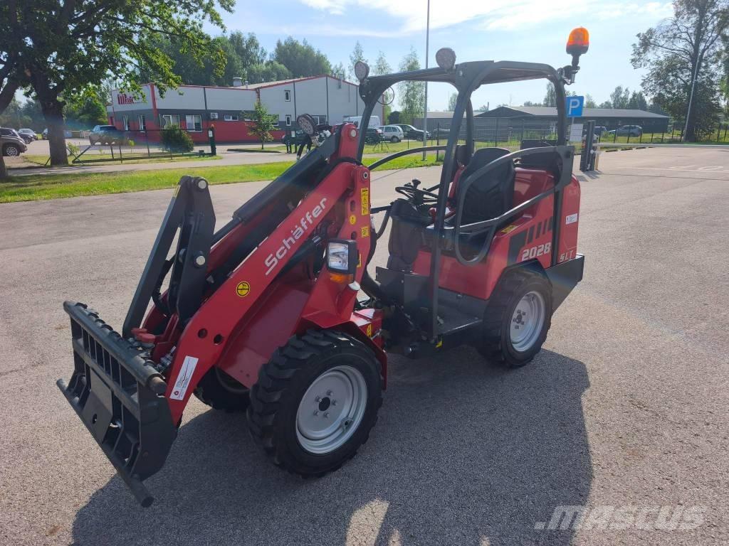 Schäffer 2028 SLT Multi purpose loaders