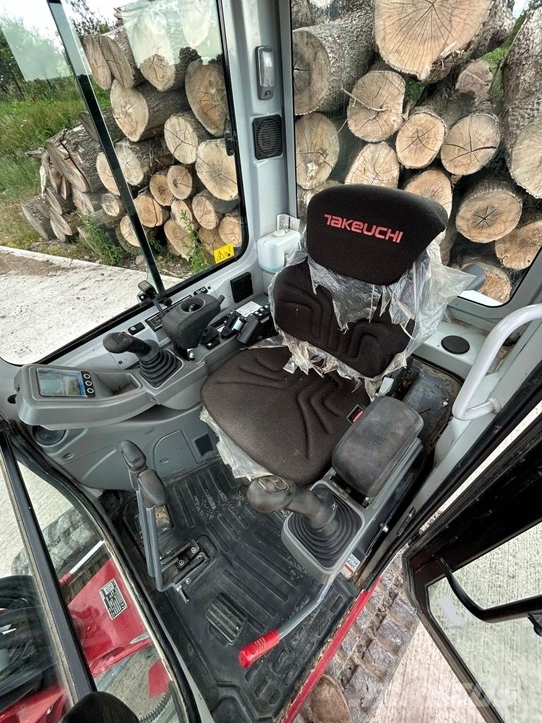 Takeuchi TB 225 Mini excavators < 7t
