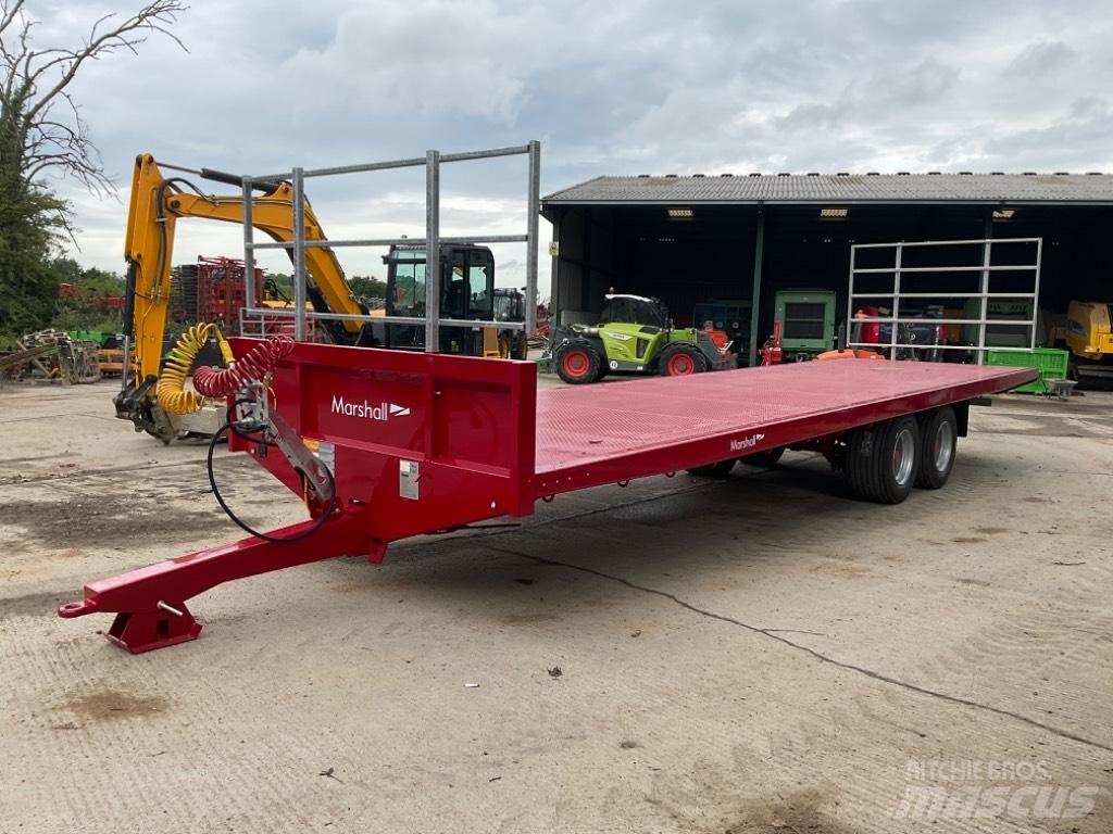 Marshall Bc32 Bale trailers