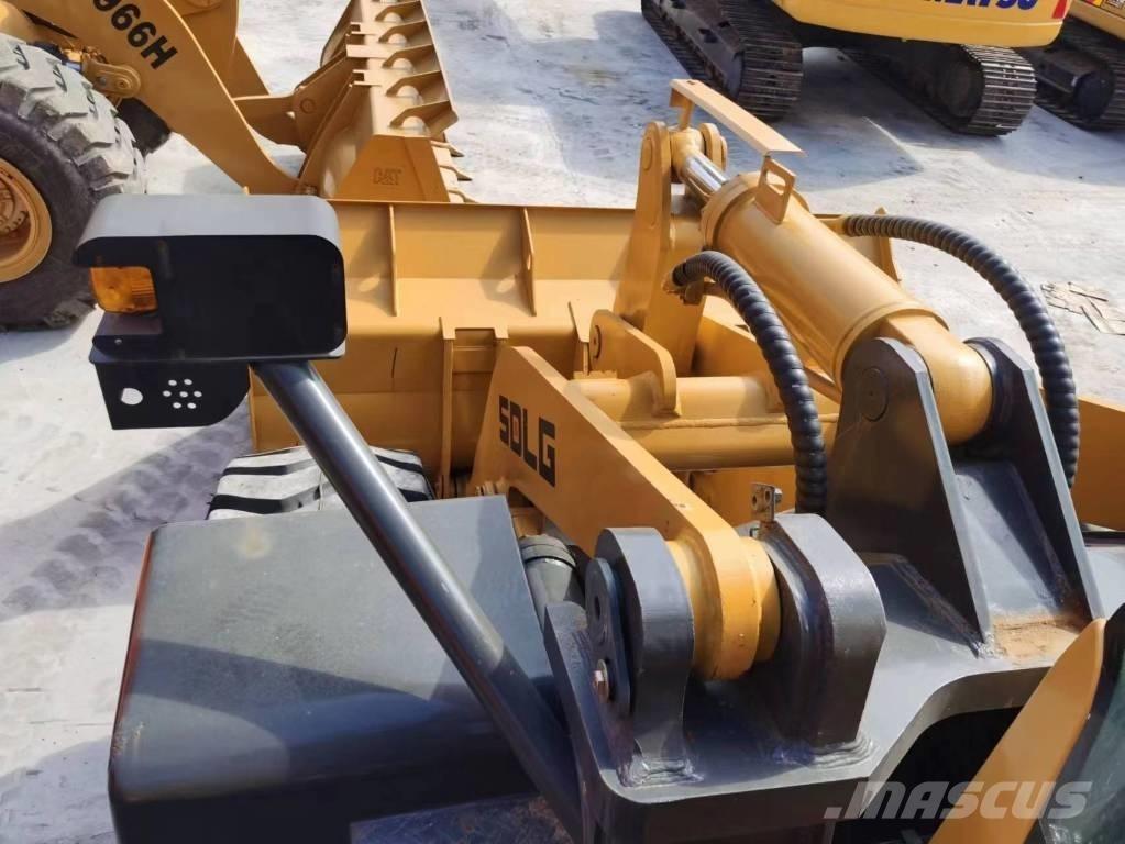SDLG LG 956 L Wheel loaders