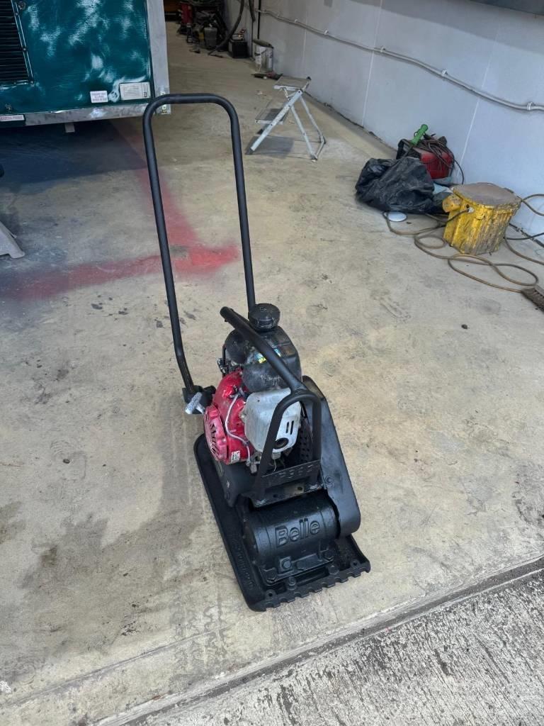 Belle LC3251 Vibrator compactors