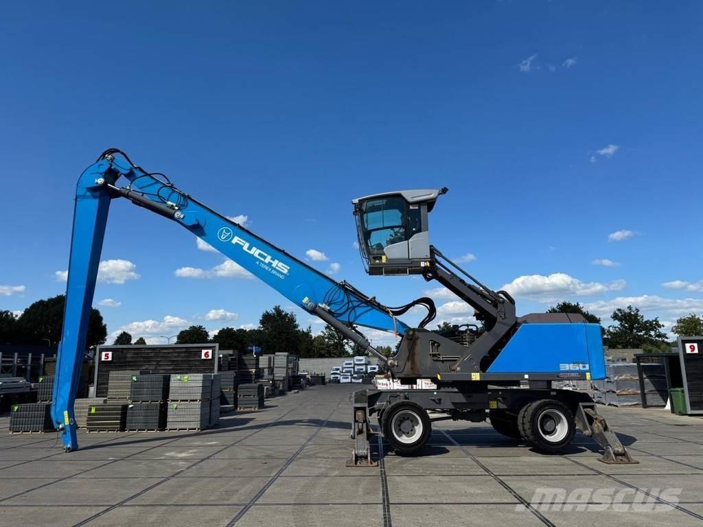 Fuchs MHL 360 T4F Waste / industry handlers