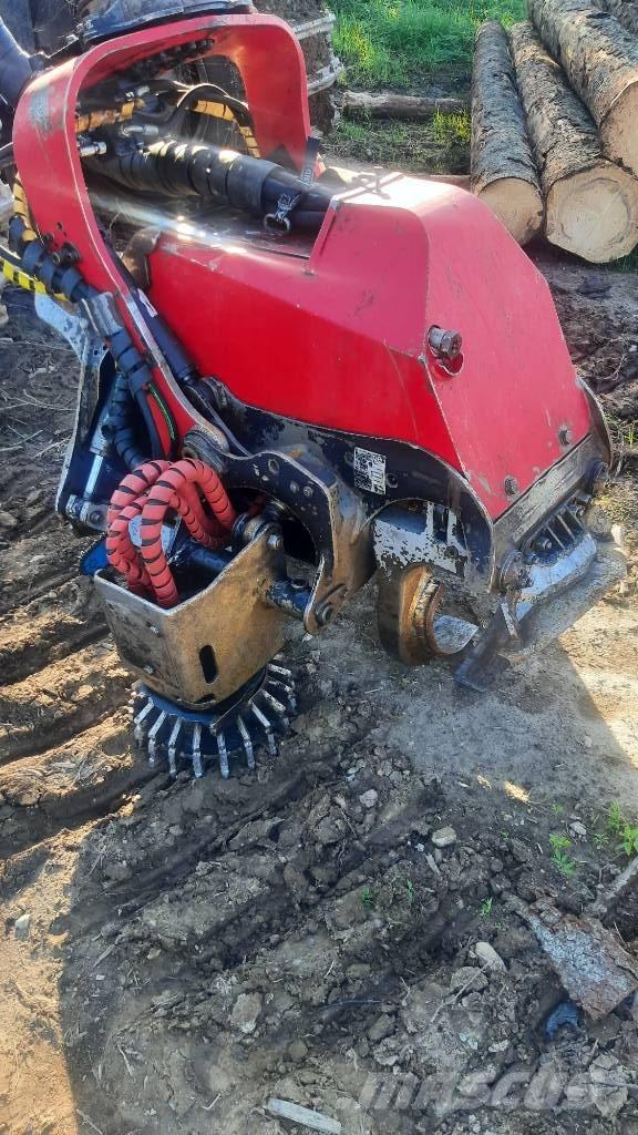 Valmet 921 classik Harvesters