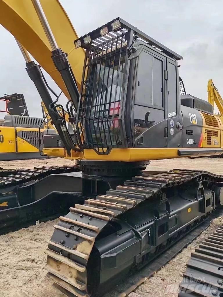 CAT 324 D Crawler excavators