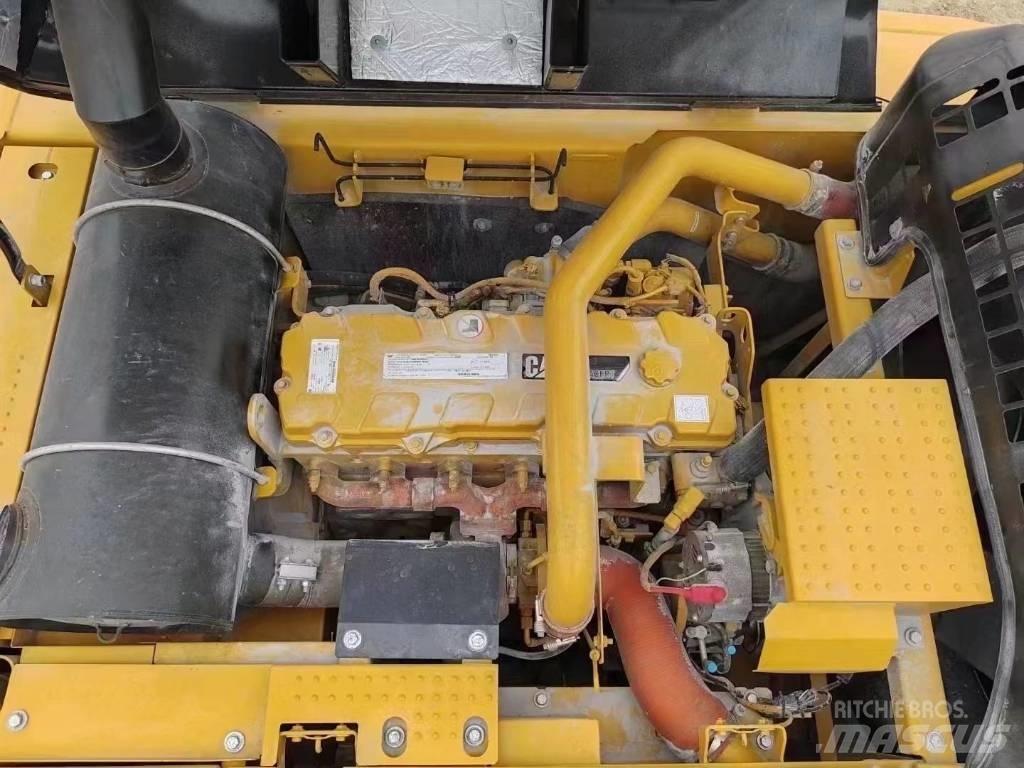 CAT 324 D Crawler excavators